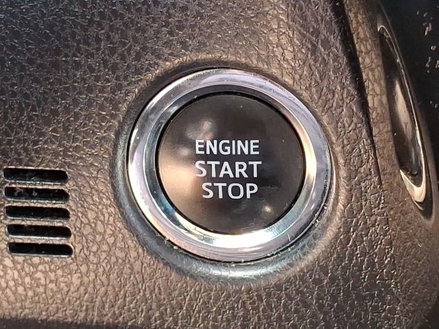 Used 2018 Toyota Corolla XSE image 21