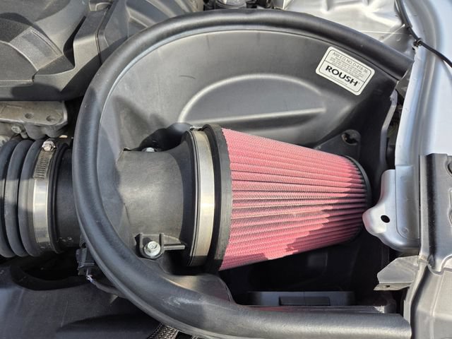 Used 2016 Ford Mustang Premium w/ Equipment Group 201A RWD image 19