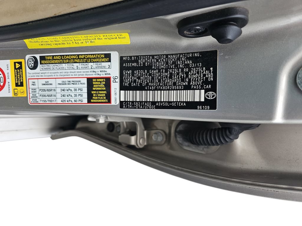 Used 2013 Toyota Camry FWD image 29