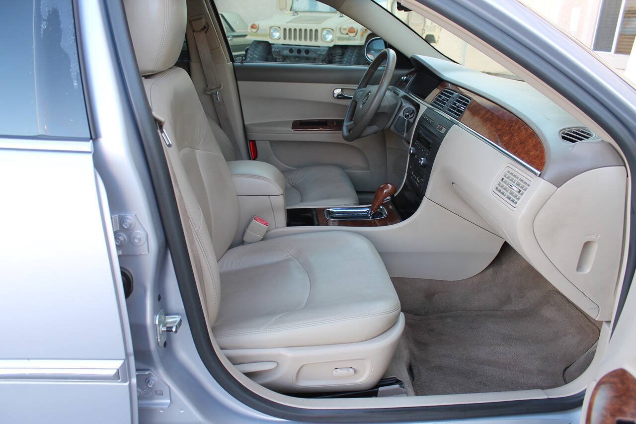 Used 2005 Buick LaCrosse CXL w/ Gold Convenience Package FWD image 33