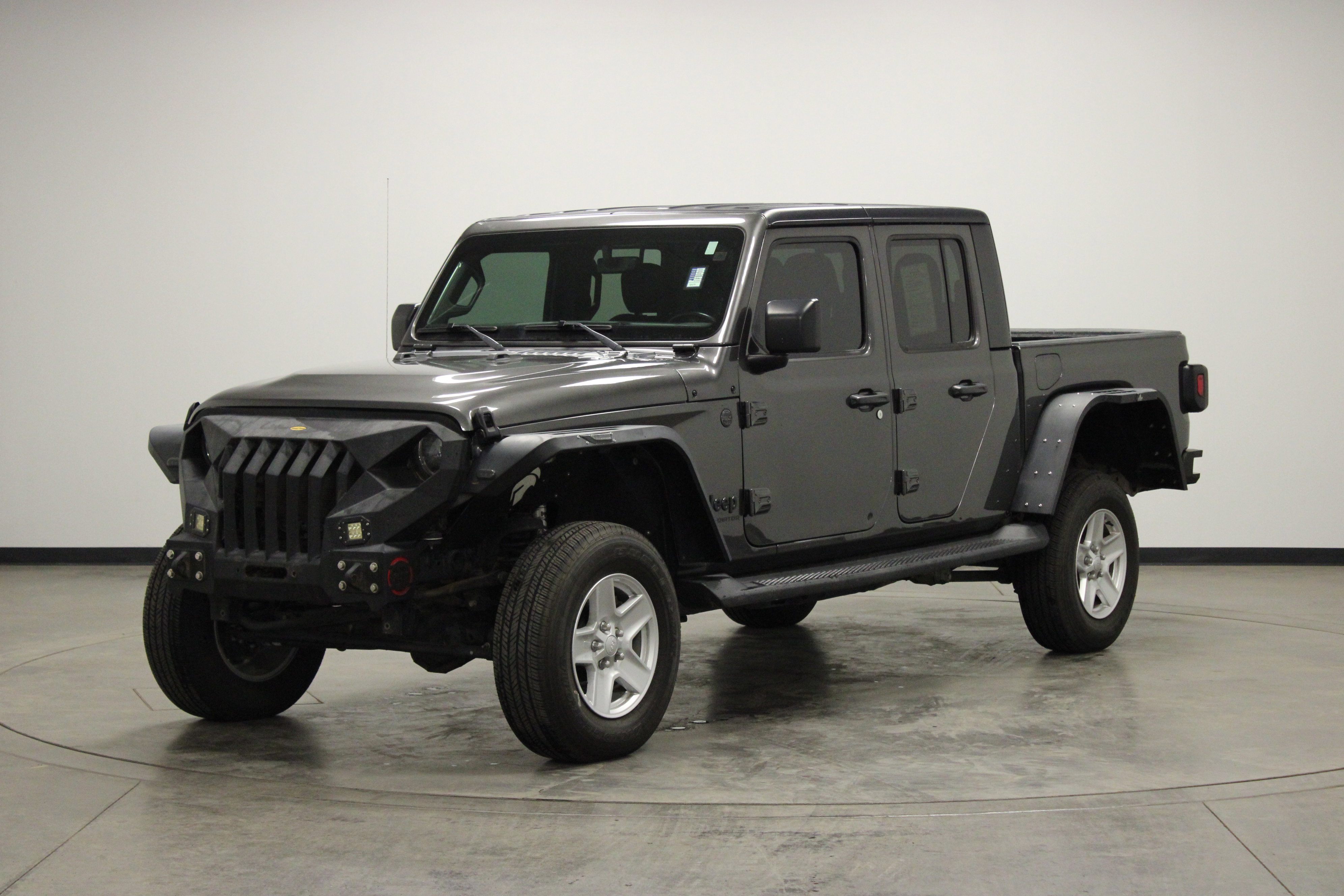 Used 2022 Jeep Gladiator Sport image 4