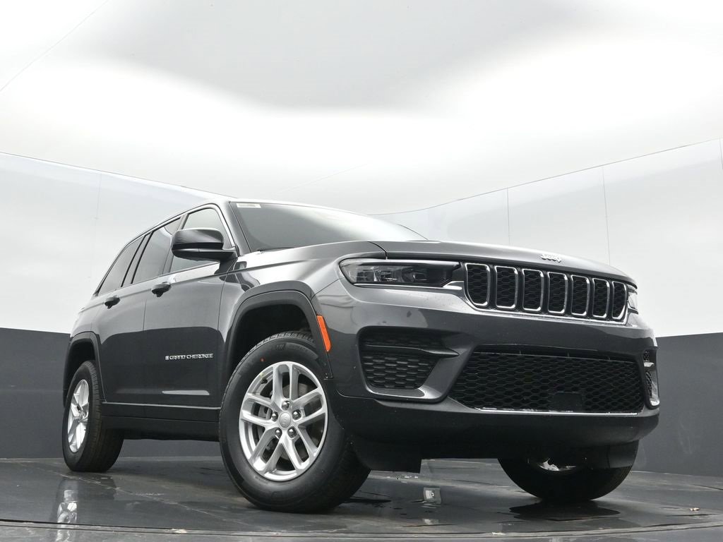New 2026 Jeep Grand Cherokee Laredo image 23