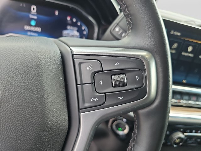 Used 2025 Chevrolet Silverado 1500 LT RWD image 15