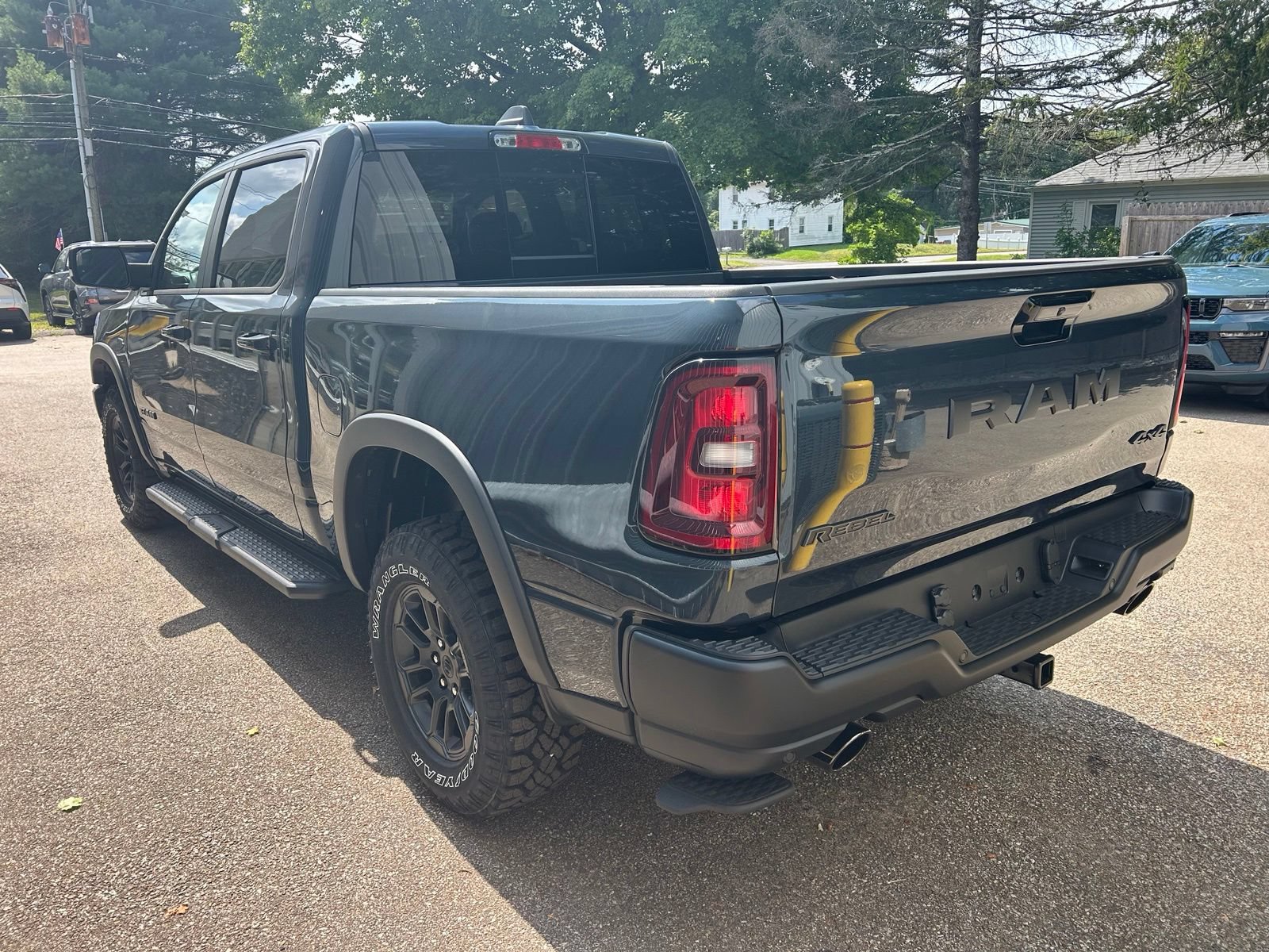 New 2027 RAM 1500 Rebel w/ Rebel Level 2 Equipment Group AWD/4WD image 7