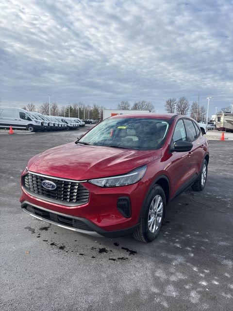 New 2026 Ford Escape Active w/ Cold Weather Package AWD/4WD image 2