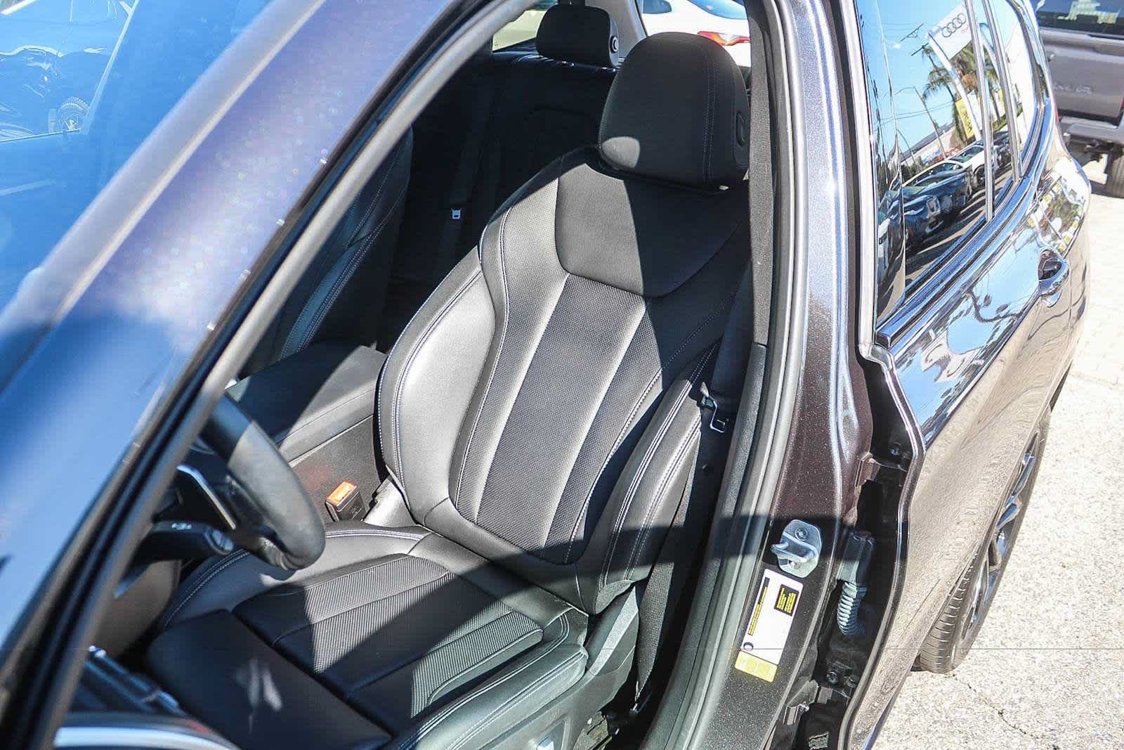 Used 2024 BMW X3 sDrive30i w/ M Sport Package RWD image 25