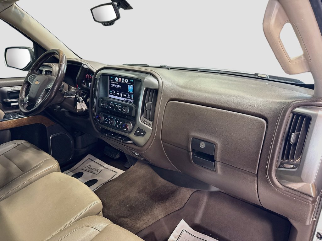Used 2018 Chevrolet Silverado 1500 LTZ AWD/4WD image 28