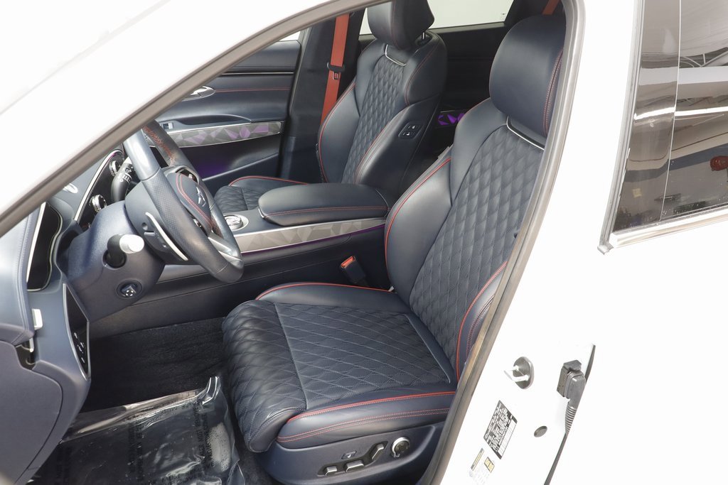 Used 2022 Genesis GV70 3.5T Sport w/ Sport Advanced Package image 8