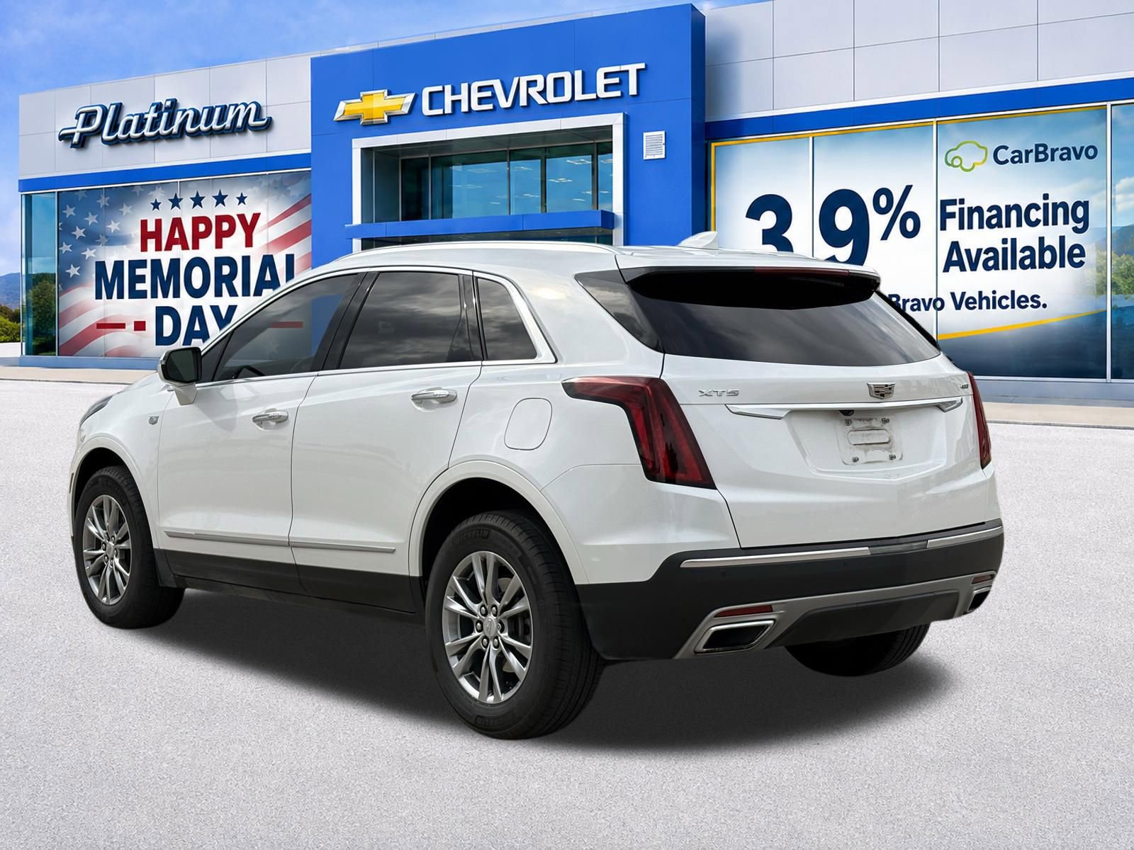 Used 2021 Cadillac XT5 Premium Luxury w/ LPO, Floor Liner Package FWD image 5