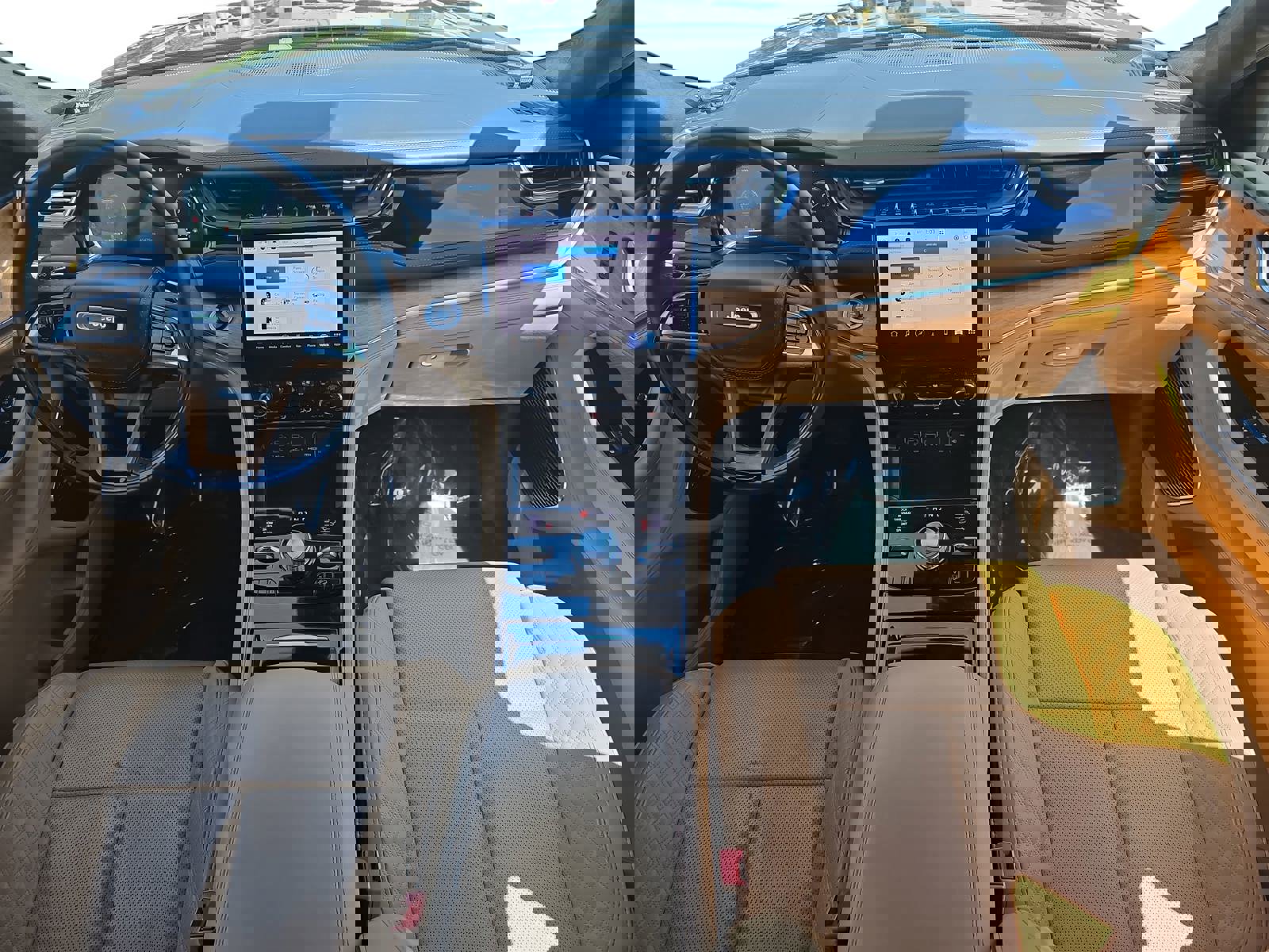 Used 2023 Jeep Grand Cherokee Summit image 9