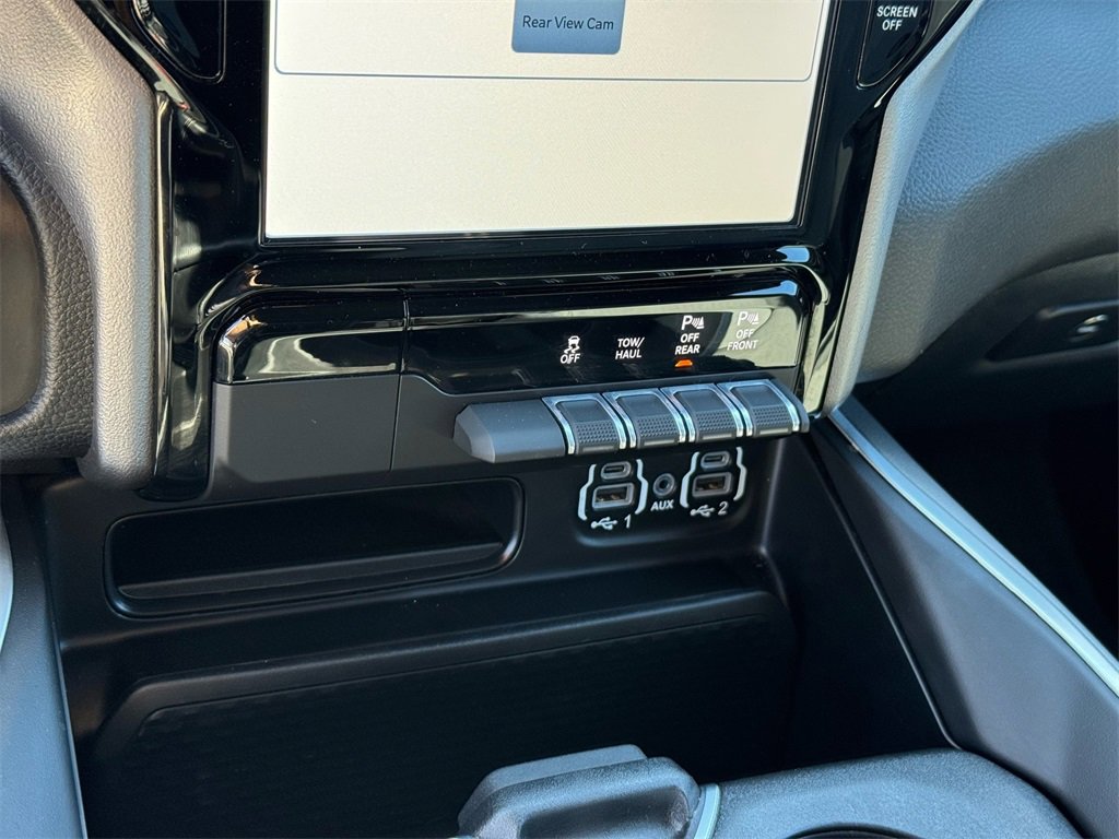Used 2023 RAM 1500 Big Horn image 30