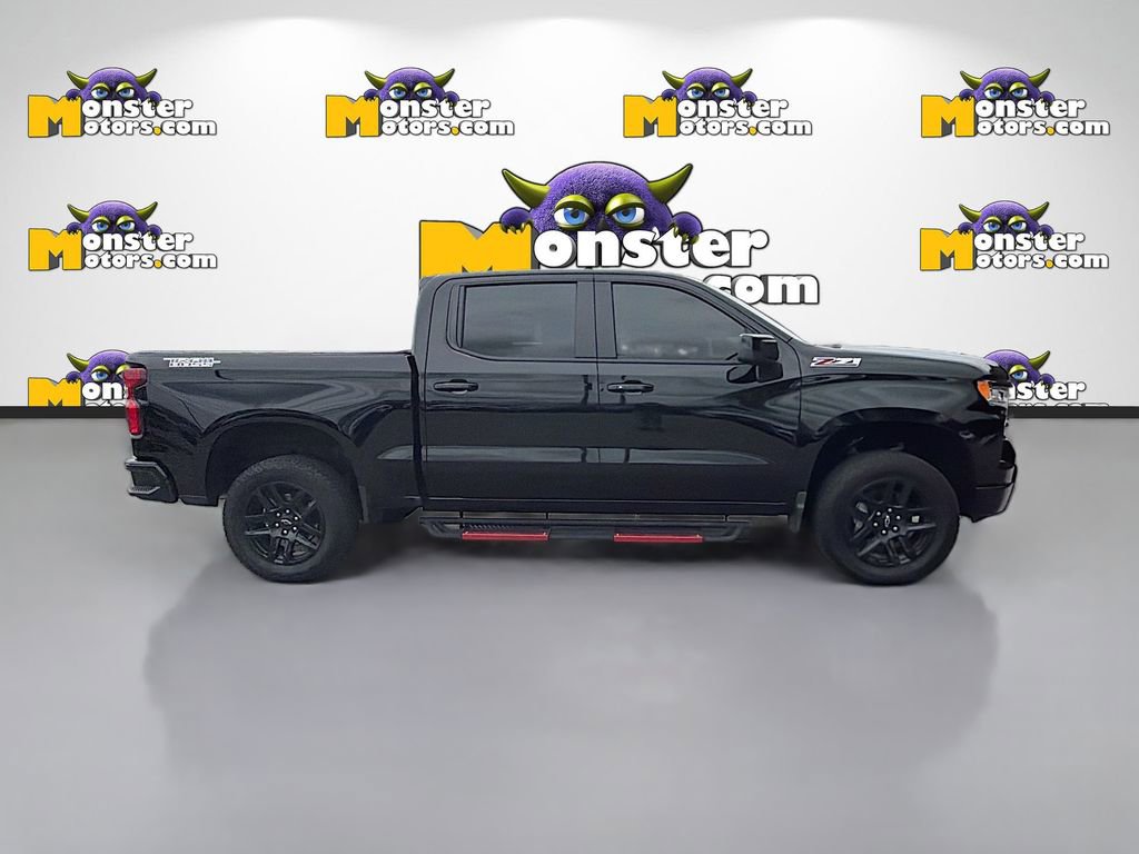 Used 2025 Chevrolet Silverado 1500 LT Trail Boss w/ Convenience Package II image 4