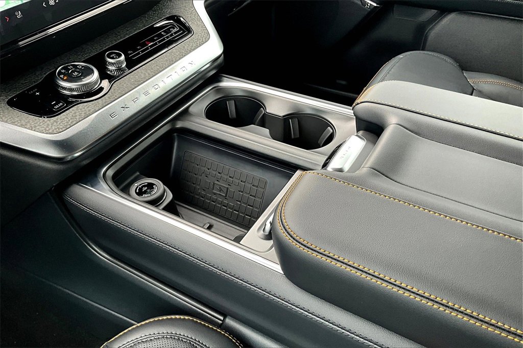 New 2025 Ford Expedition Tremor image 12