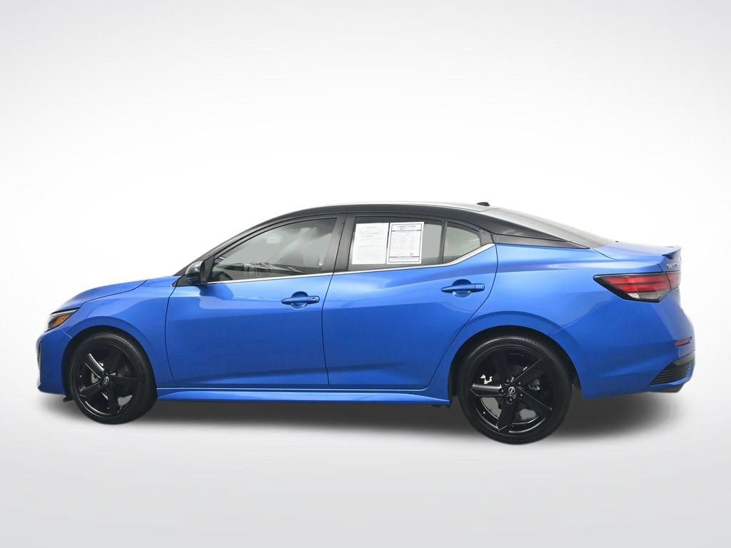 Used 2024 Nissan Sentra SR w/ SR Premium Package FWD image 10
