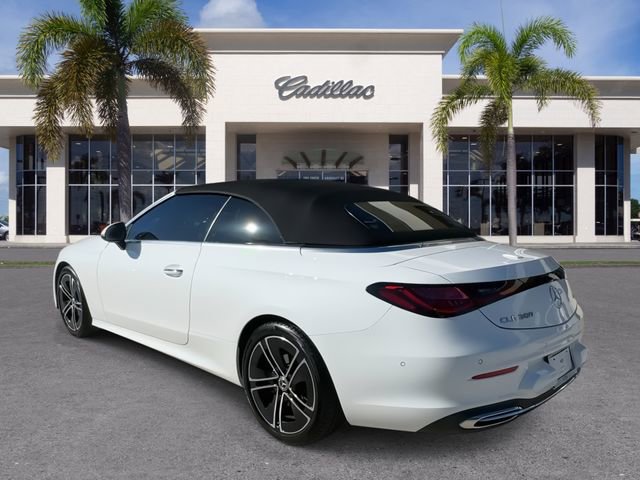 Used 2025 Mercedes-Benz CLE 300 4MATIC Cabriolet image 11