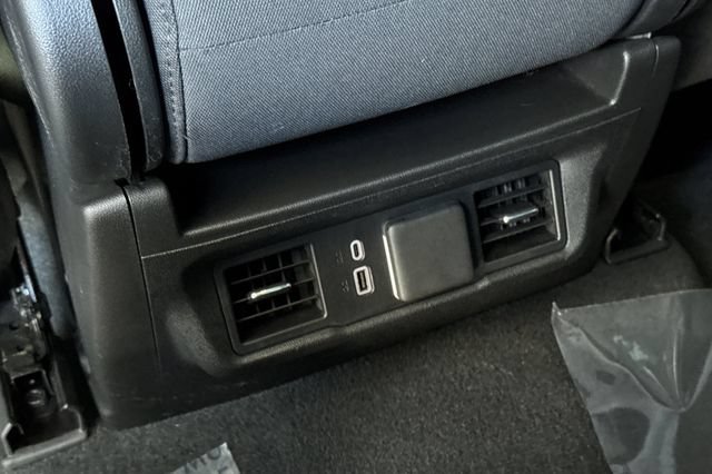 Used 2025 Chevrolet Silverado 2500 LT w/ Convenience Package AWD/4WD image 44