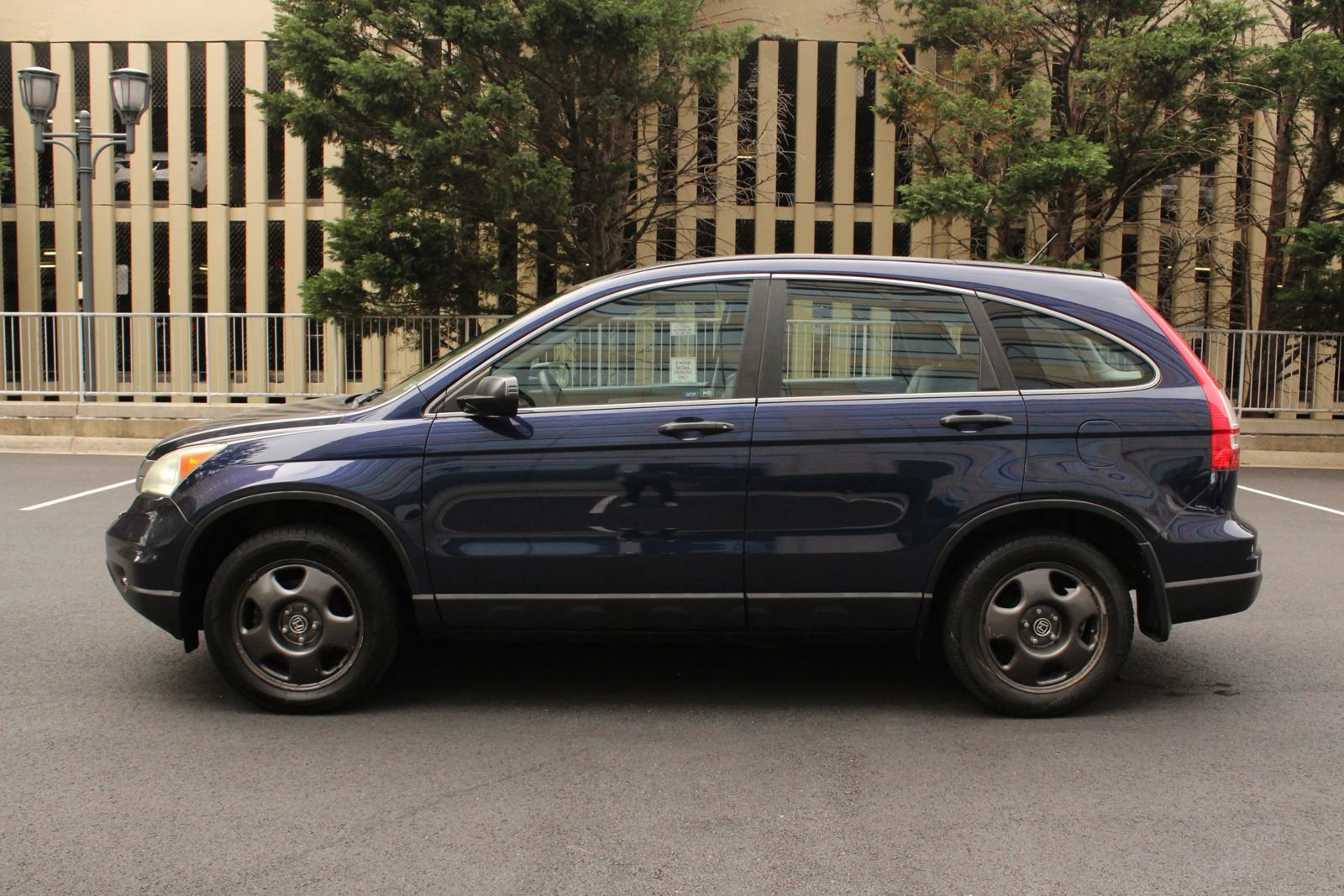 Used 2011 Honda CR-V LX image 11