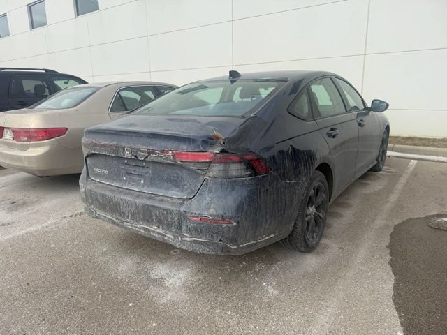 Used 2025 Honda Accord SE image 2