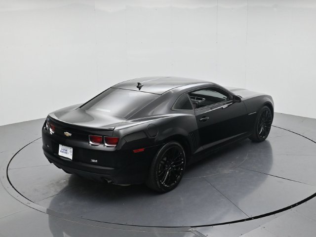 Used 2013 Chevrolet Camaro LS RWD image 40