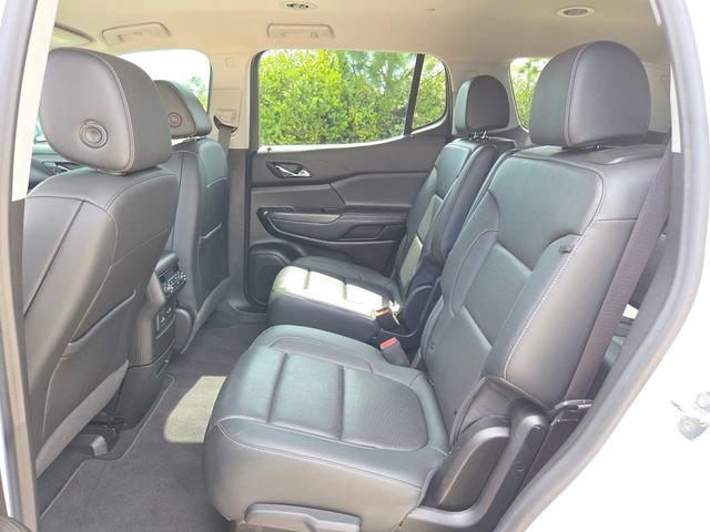 Used 2022 GMC Acadia SLT w/ Technology Package image 9