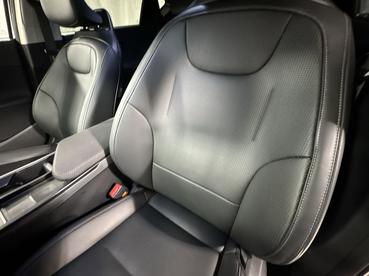 New 2025 Kia EV6 Wind image 18