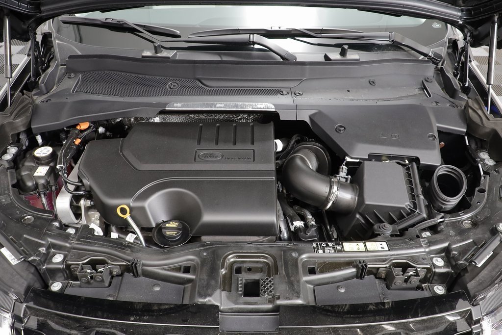 New 2025 Land Rover Discovery Sport S image 24