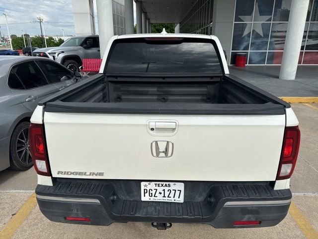 Used 2019 Honda Ridgeline Sport image 7