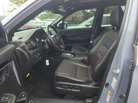 Used 2023 Honda Ridgeline Black Edition image 5