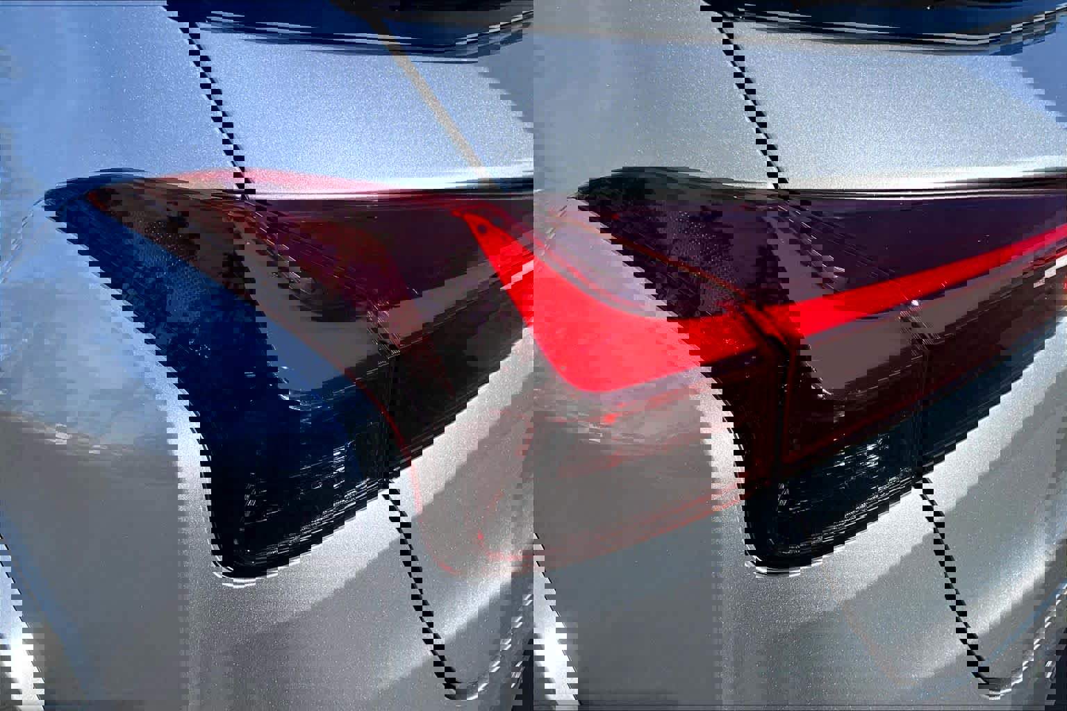 Certified 2025 Lexus UX 300h FWD w/ Accessory Package (Z1) image 27