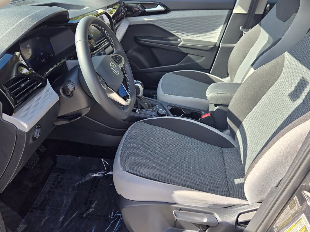 Certified 2024 Volkswagen Taos S AWD/4WD image 10