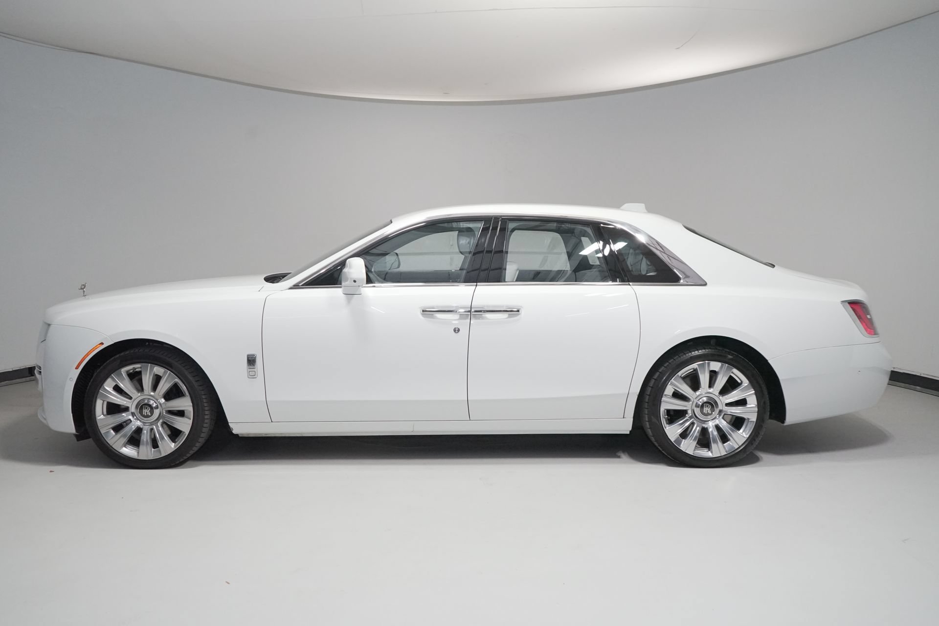 Used 2021 Rolls-Royce Ghost AWD/4WD image 4