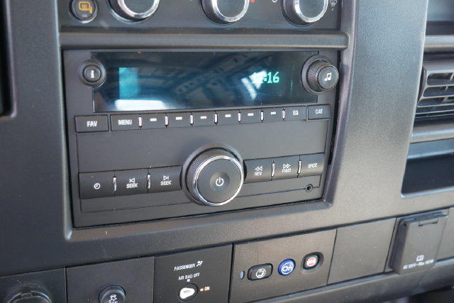 Used 2025 Chevrolet Express 2500 w/ Driver Convenience Package RWD image 20