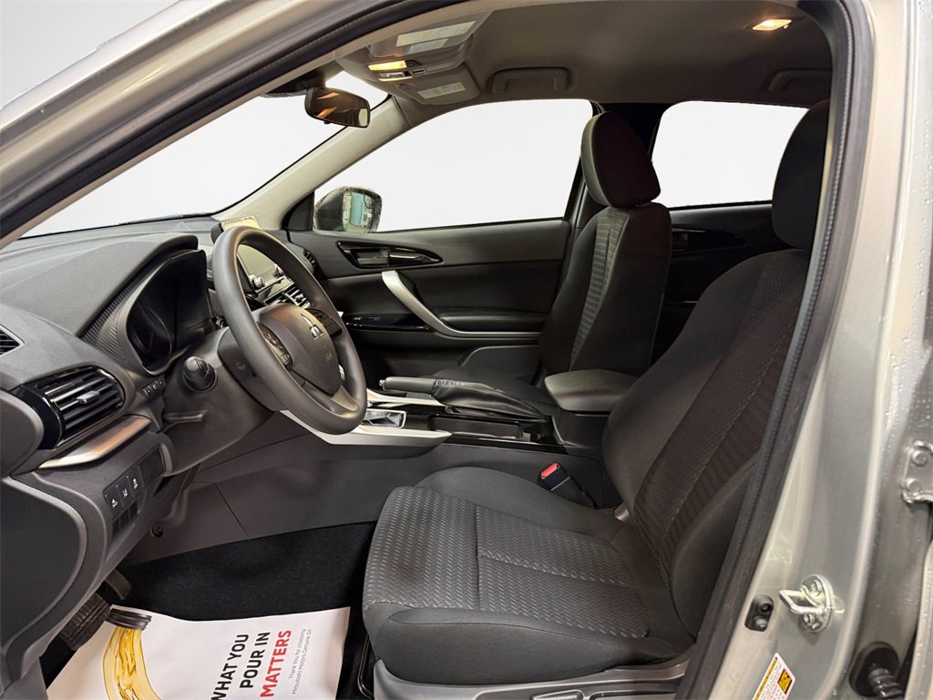 New 2026 Mitsubishi Eclipse Cross LE image 12