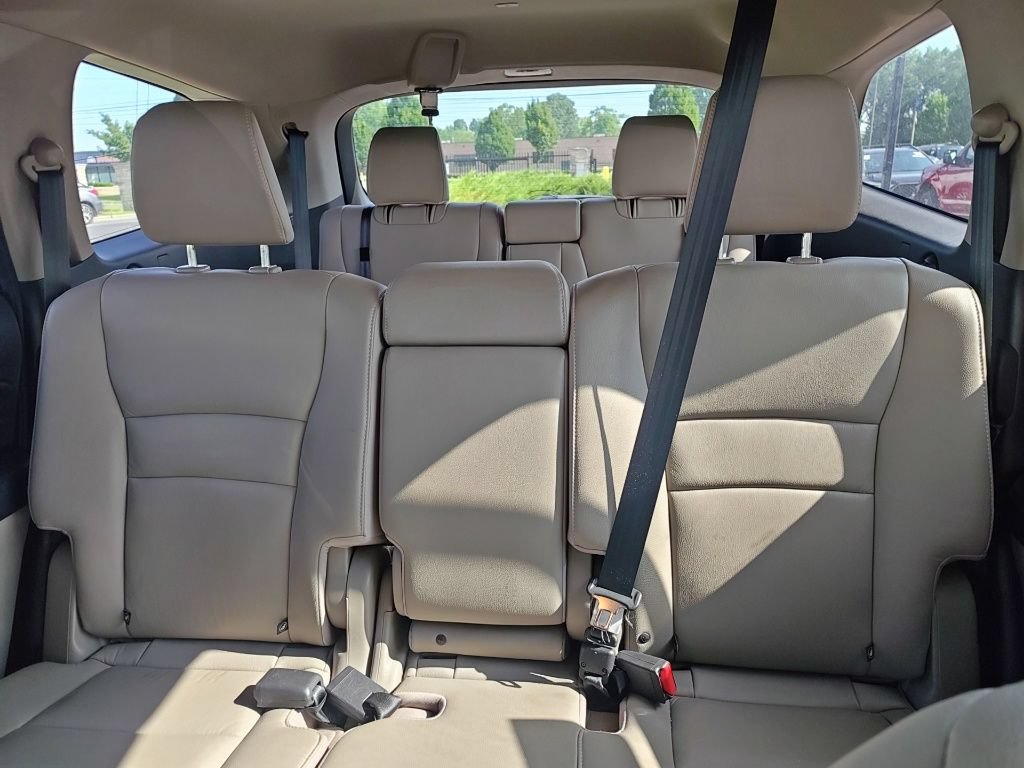 Used 2017 Honda Pilot EX-L image 10