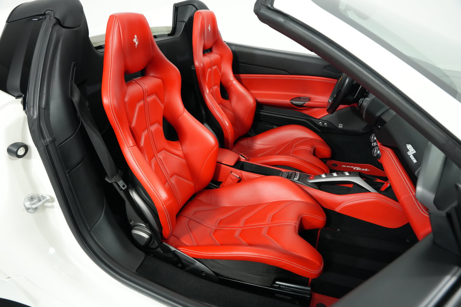 Certified 2017 Ferrari 488 Spider RWD image 44