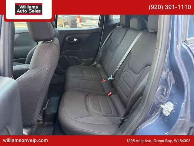 Used 2021 Jeep Renegade Latitude AWD/4WD image 12