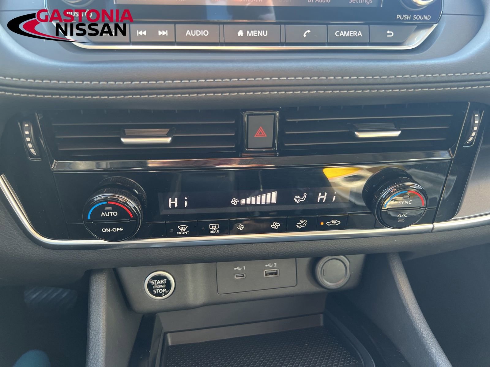 Used 2021 Nissan Rogue SV image 41