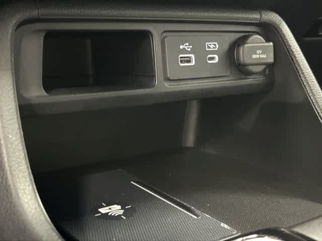 Certified 2025 Honda Pilot Touring image 26