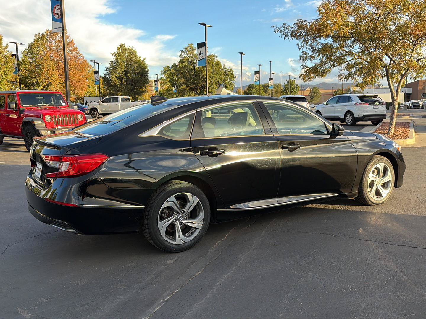 Used 2018 Honda Accord EX-L image 4