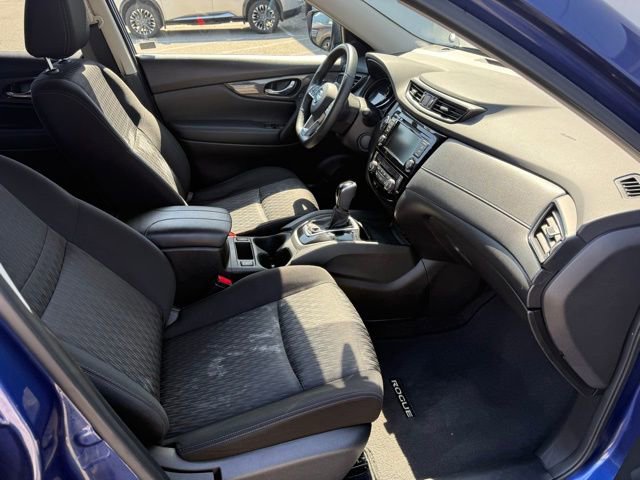 Used 2019 Nissan Rogue SV image 27