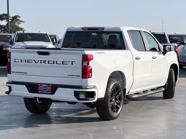 New 2026 Chevrolet Silverado 1500 Custom w/ Turbomax Blackout Package AWD/4WD image 4