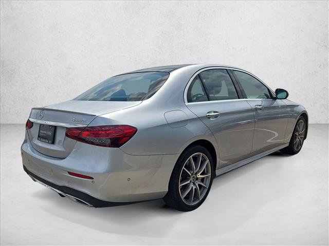 Used 2023 Mercedes-Benz E 450 4MATIC Sedan image 5