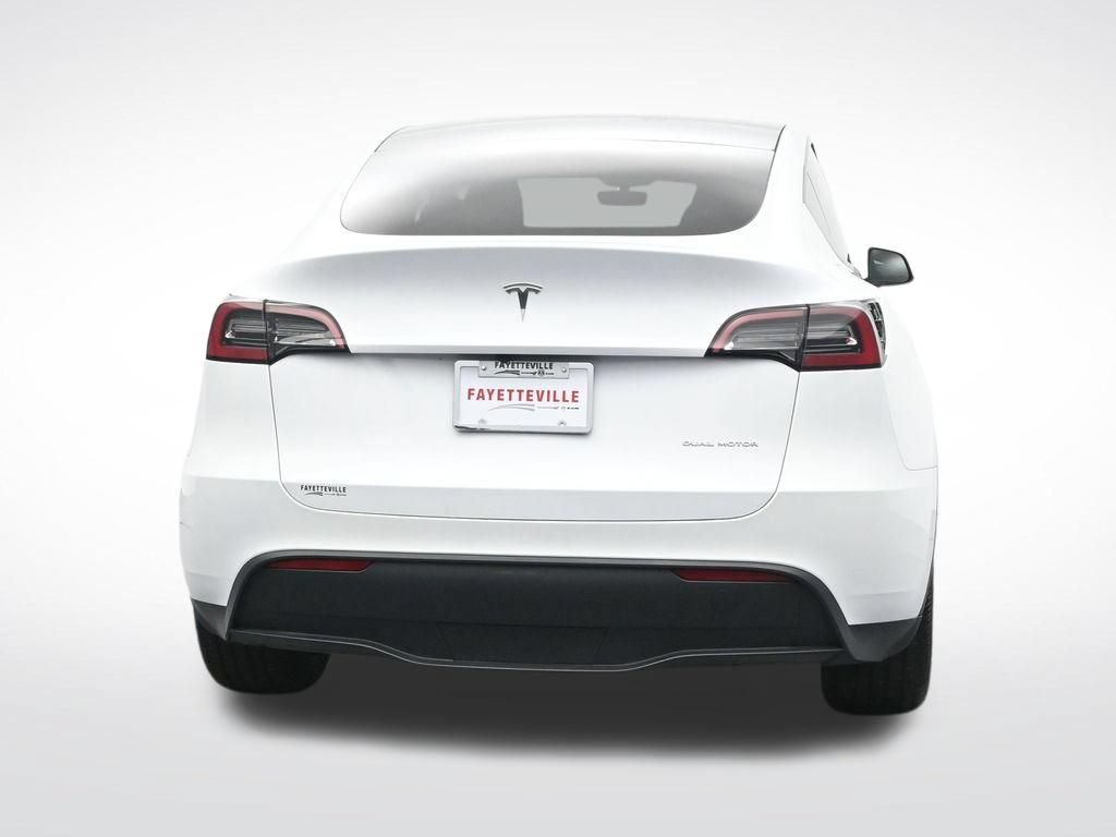 Used 2023 Tesla Model Y Long Range AWD/4WD image 6