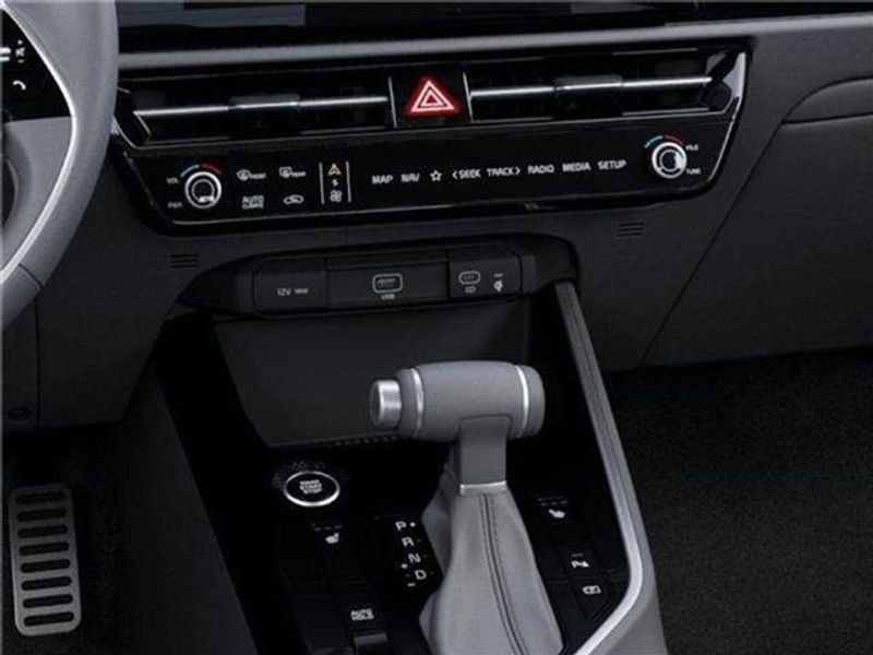 New 2025 Kia Niro EX Touring image 50