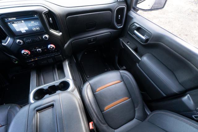 Used 2022 GMC Sierra 1500 AT4 w/ AT4 Premium Package image 18