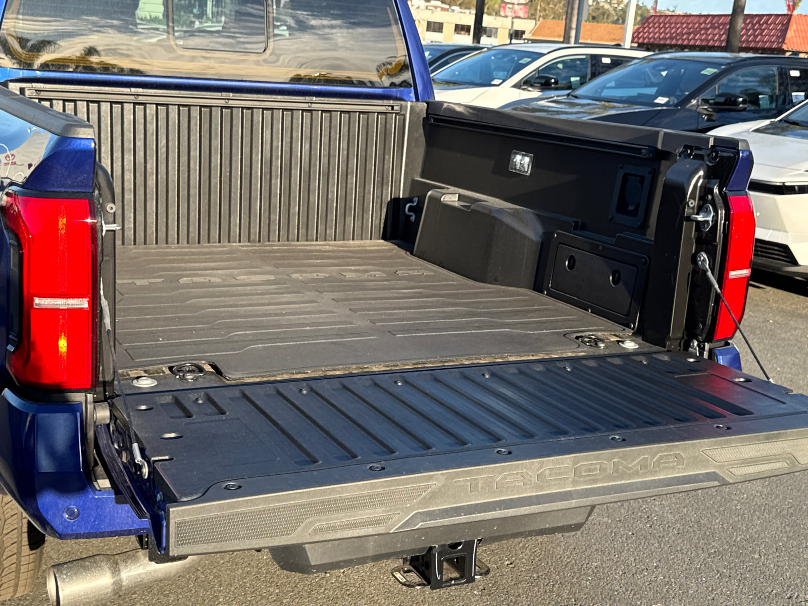 New 2025 Toyota Tacoma TRD Off-Road image 15