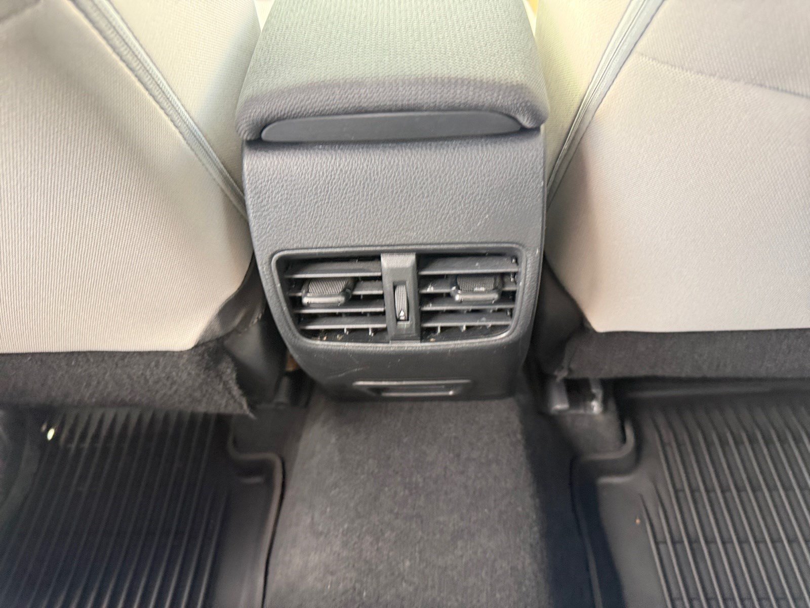Certified 2023 Toyota Corolla Cross LE AWD/4WD image 30