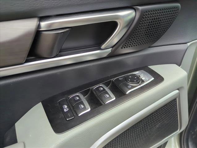 Used 2023 Kia Telluride EX X-Line image 8
