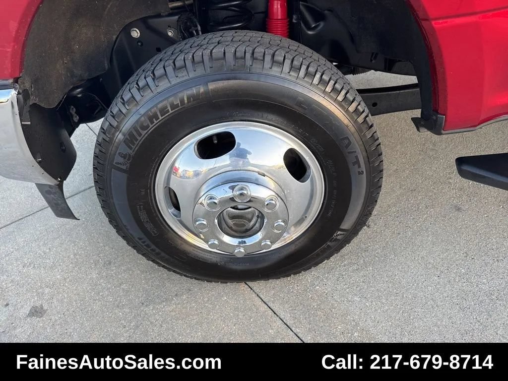 Used 2017 Ford F350 Lariat w/ FX4 Off-Road Package AWD/4WD image 37