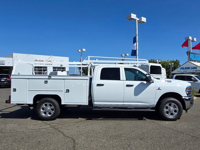New 2026 RAM 3500 Tradesman w/ Chrome Appearance Group A AWD/4WD image 8